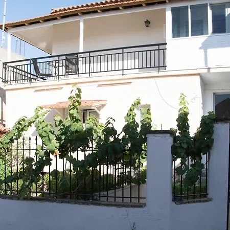 Margaret Apartment *